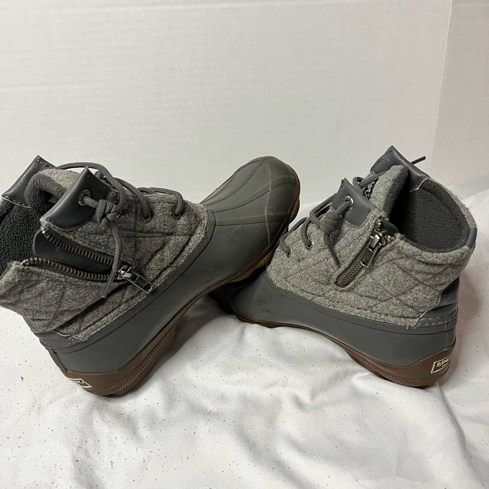 Sperry Syren Gulf Wool Quilted Duck Boots In Gray Womens 6.5 M